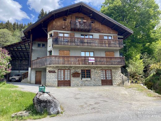 Apartment in Montriond, Haute-Savoie