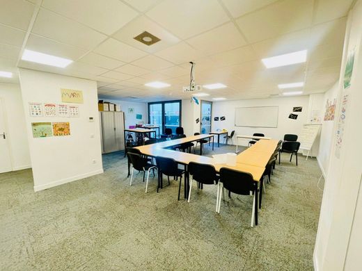 Bureau à Clichy, Hauts-de-Seine