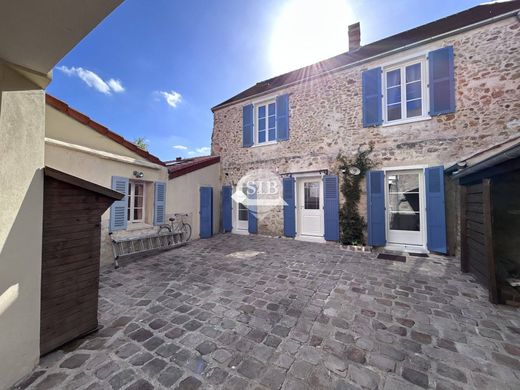 Luxury home in Longpont-sur-Orge, Essonne