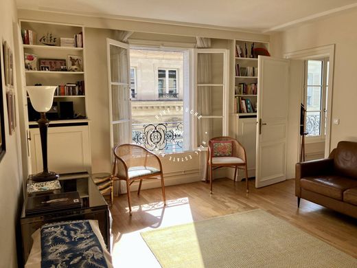 Apartament w Champs-Elysées, Madeleine, Triangle d’or, Paris