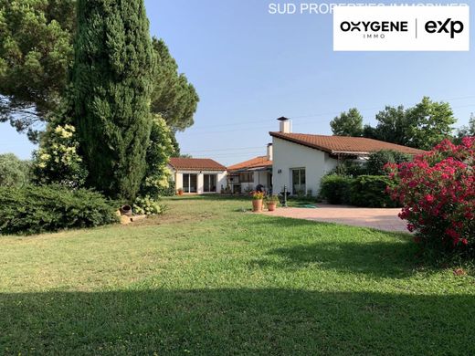Luxury home in Saint-Estève, Pyrénées-Orientales