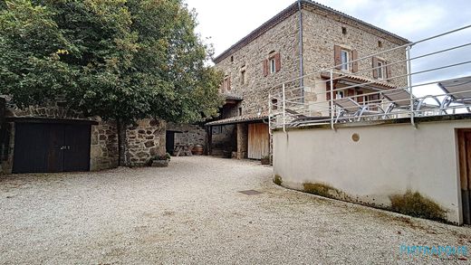 Peaugres, Ardècheの高級住宅