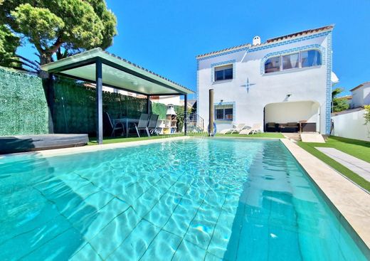 Casa di lusso a Castelló d'Empúries, Girona