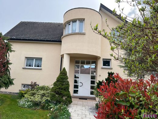 Luxury home in Danjoutin, Territoire de Belfort
