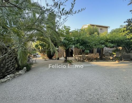 Casa di lusso a Opio, Alpi Marittime
