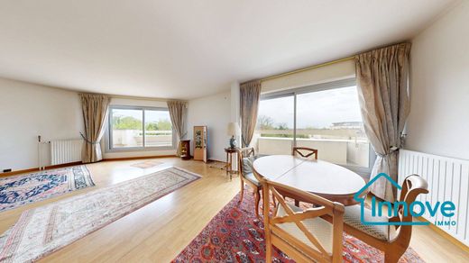 Appartamento a Le Chesnay, Yvelines