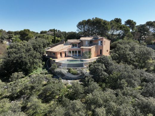 Luxury home in L'Isle-sur-la-Sorgue, Vaucluse