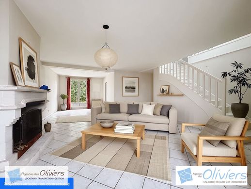 호화 저택 / Guyancourt, Yvelines