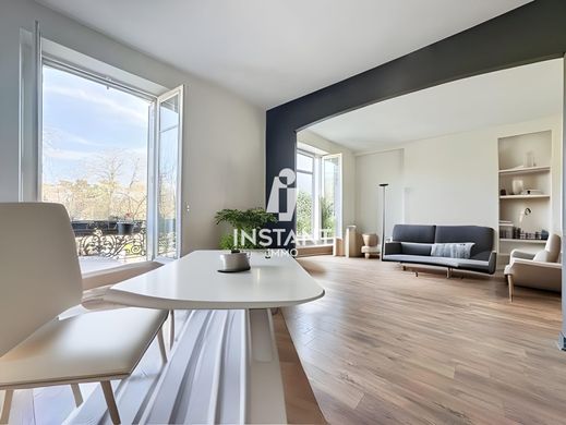 Apartment in Saint-Maurice, Val-de-Marne