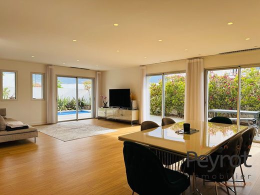 Luxury home in Perpignan, Pyrénées-Orientales