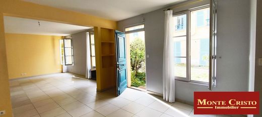 Apartment in Versailles, Yvelines