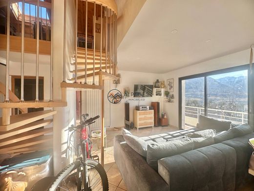 ‏בתי יוקרה ב  Embrun, Hautes-Alpes