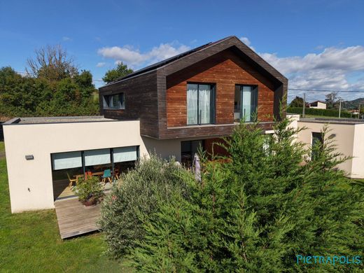 Luxus-Haus in Fleurieux-sur-l'Arbresle, Rhône