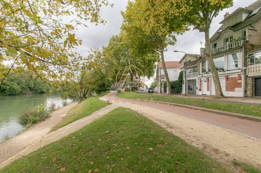 Casa de lujo en Saint-Maur-des-Fossés, Valle de Marne