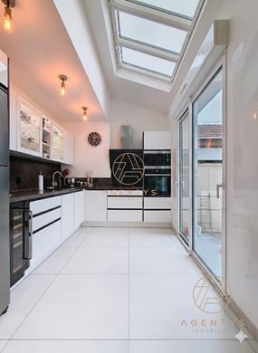 Luksusowy dom w Saint-Maur-des-Fossés, Val-de-Marne