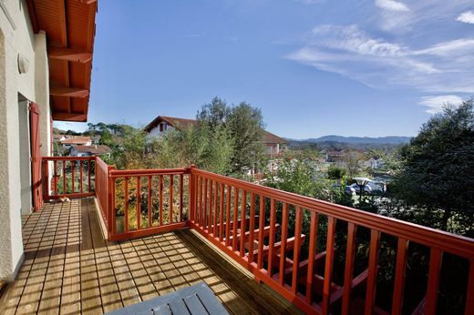 Apartment / Etagenwohnung in Bidart, Pyrénées-Atlantiques