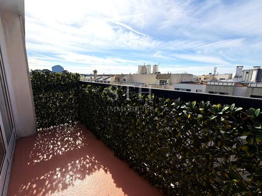 Appartement à Motte-Picquet, Commerce, Necker, Paris