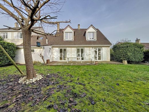 Luxus-Haus in Andrésy, Yvelines