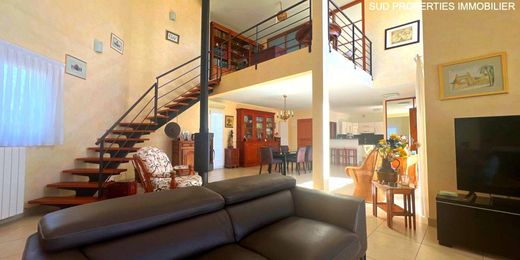 Perpignan, Pyrénées-Orientalesの高級住宅