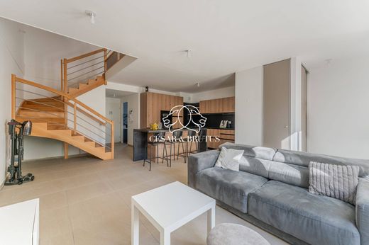 Casa de lujo en Sainte-Foy-lès-Lyon, Ródano