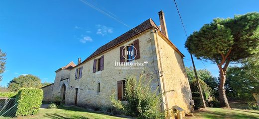 Luksusowy dom w Baneuil, Dordogne