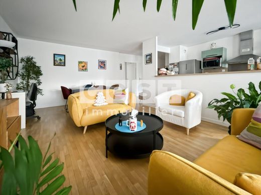 Appartamento a Courbevoie, Hauts-de-Seine
