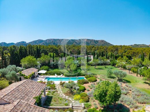 Luxury home in Eygalières, Bouches-du-Rhône