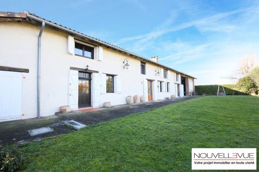Luxury home in Aucamville, Tarn-et-Garonne