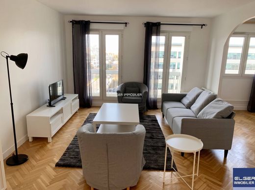 Daire Issy-les-Moulineaux, Hauts-de-Seine
