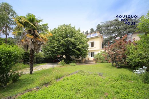 Luxury home in Lyon, Rhône