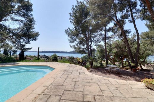 Casa di lusso a Saint-Chamas, Bocche del Rodano