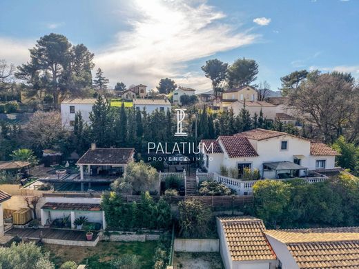 Luxus-Haus in Aubagne, Bouches-du-Rhône