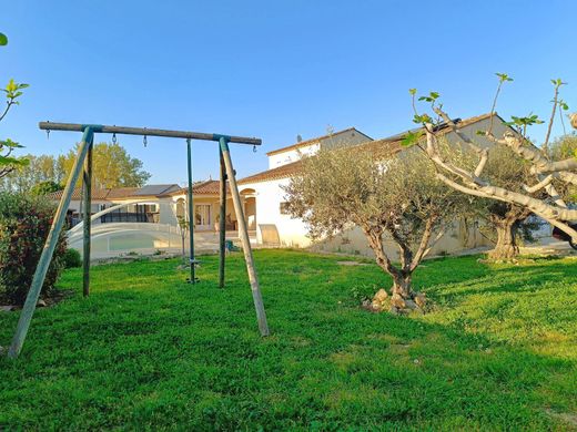 Luxury home in Coursan, Aude