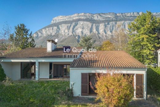 호화 저택 / Meylan, Isère