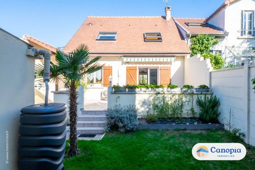 Luksusowy dom w Villejuif, Val-de-Marne