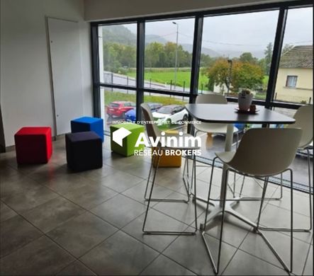 Office in Saint-Étienne-lès-Remiremont, Vosges