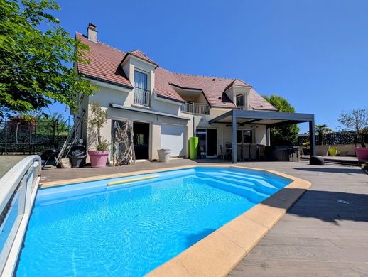 Casa de lujo en Fontaine-lès-Dijon, Cote D'Or