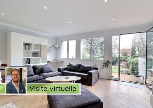 Luxe woning in Limours, Essonne