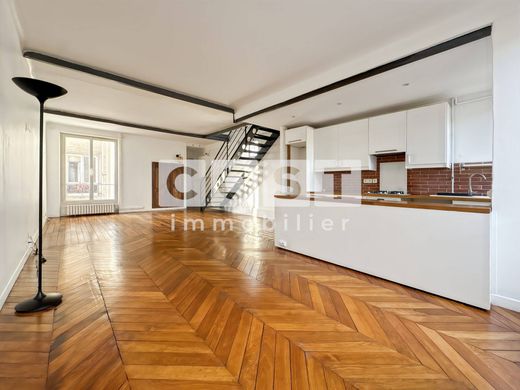 Apartment in Bois-Colombes, Hauts-de-Seine