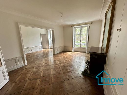 Apartment in Versailles, Yvelines