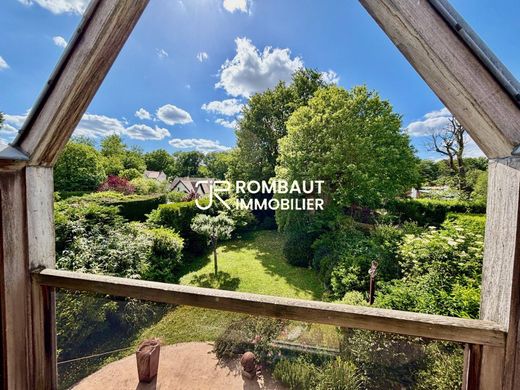 Πολυτελή κατοικία σε La Celle-Saint-Cloud, Yvelines