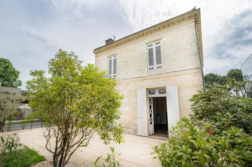 Элитный дом, Talence, Gironde