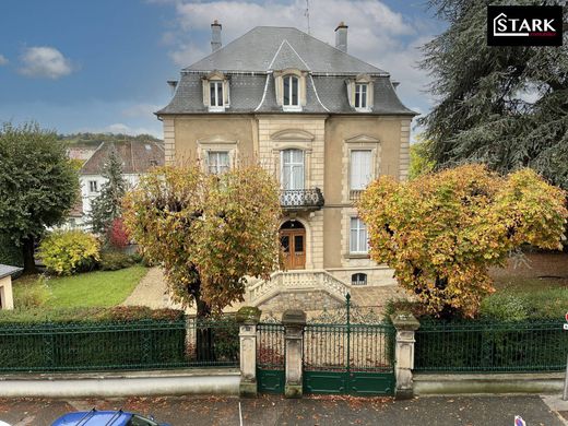 Luxe woning in Belfort, Territoire de Belfort