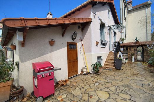 Casa di lusso a Maisons-Alfort, Val-de-Marne