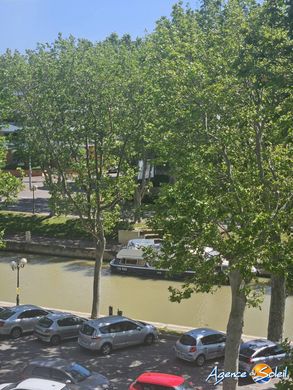 Apartment / Etagenwohnung in Narbonne, Aude