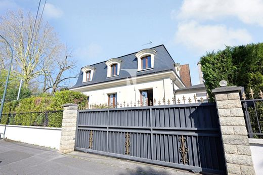 Luxury home in Le Raincy, Seine-Saint-Denis
