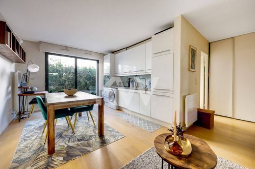 Apartment in Boulogne-Billancourt, Hauts-de-Seine