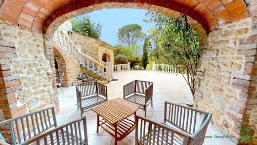 Luxus-Haus in Allègre-les-Fumades, Gard