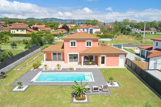 Maison de luxe à Vaugneray, Rhône