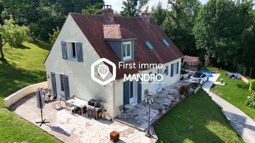 Casa di lusso a Thorigny-sur-Marne, Seine-et-Marne